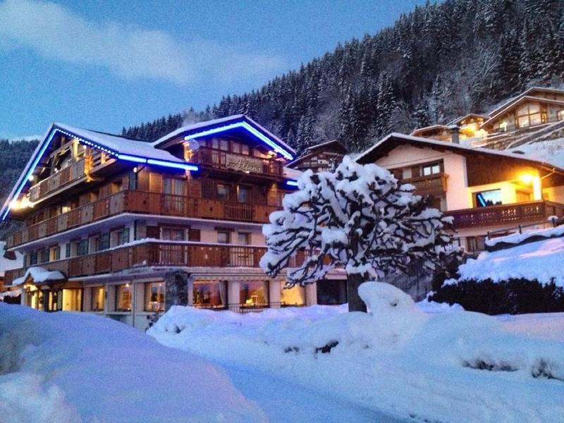 Hotel Alpina Morzine Exterior foto
